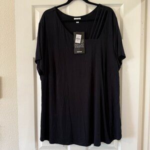 Avenue Black Shirt V-Neck